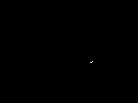 Venus mit zunehmendem Mond